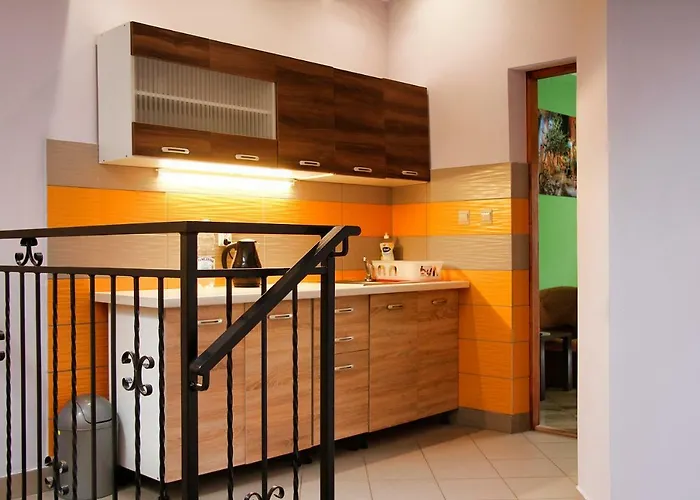 U Eli * שצ'בניצה